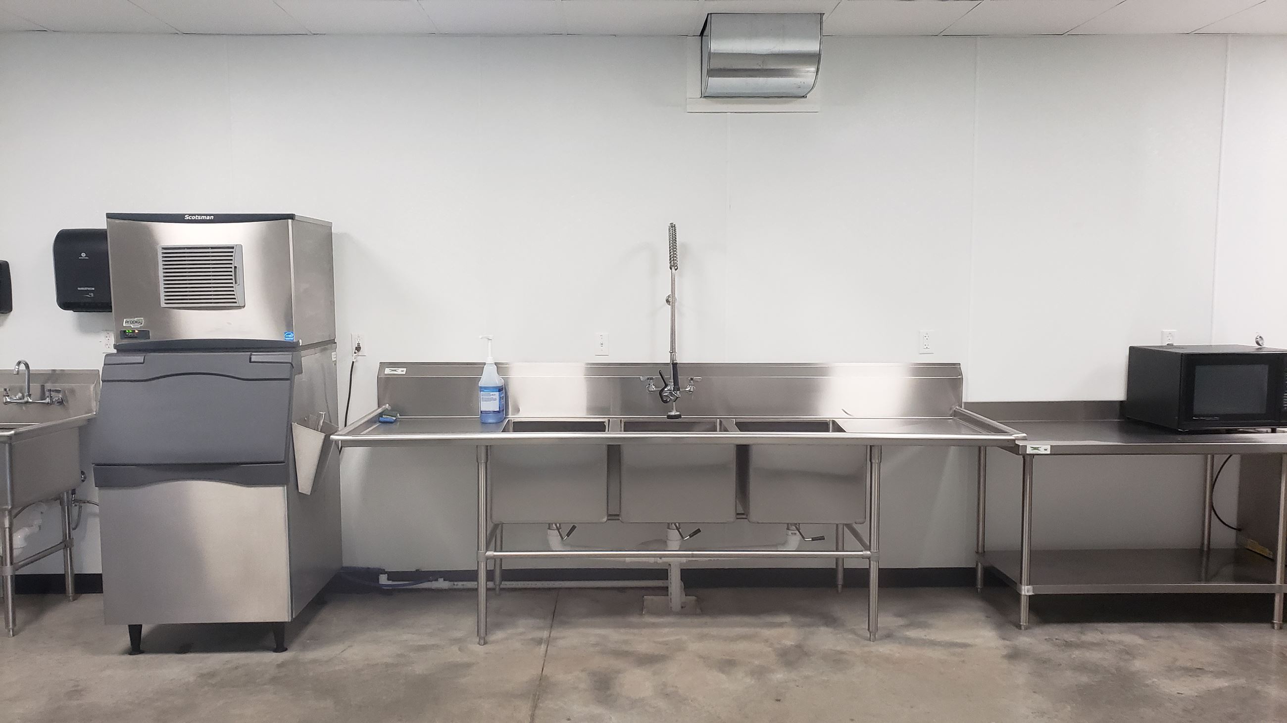 Oak Grove Fieldhouse Updated